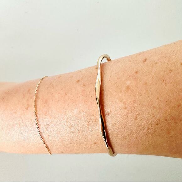 NEW NORDSTROM REVOLVE Gold Ball Slim Band Twisted Bracelet Bangle Cuff Jewelry - Picture 10 of 12